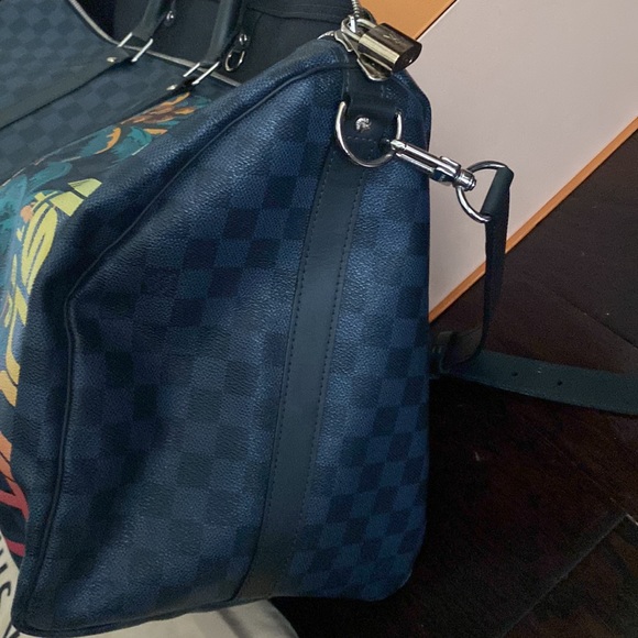 Louis Vuitton Special Edition Cobalt Jungle 55 Duffle. Excellent condition - Picture 2 of 9